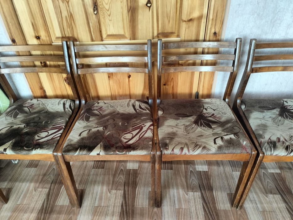 Продам стулья со спинкой