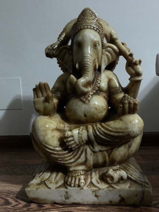 Statuie Ganesha din marmura sec.XVIII