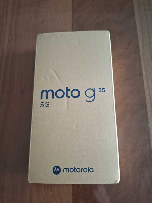 Motorola G35 5G зелен