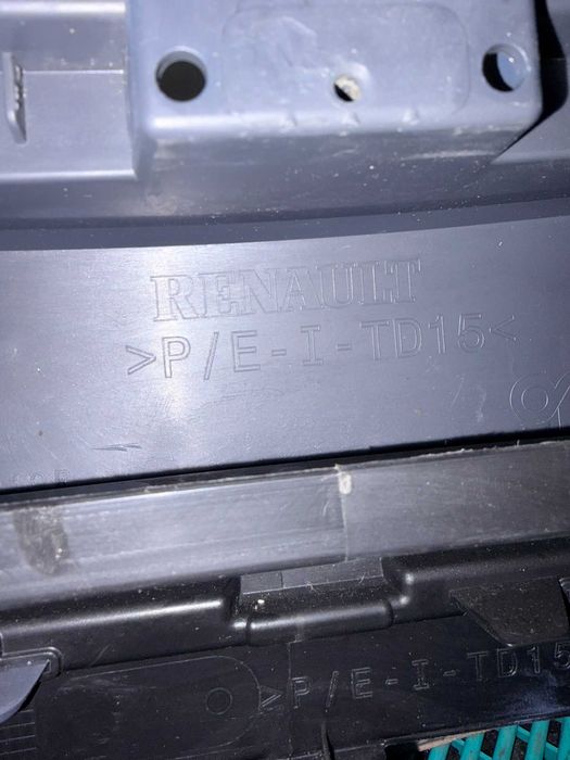 Bara fata Renault Captur 1 facelift 2017-2020 noua originala Renault