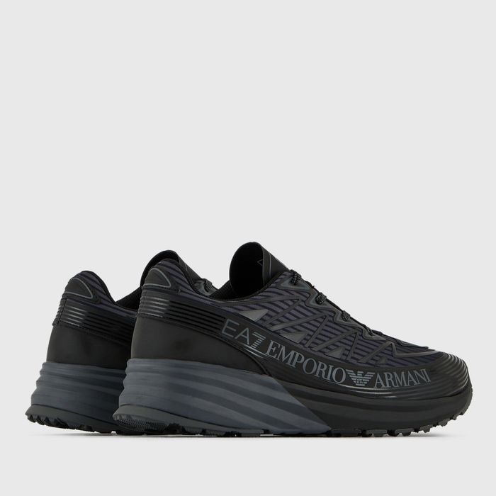 Мъжки маратонки EA7 Emporio Armani Crusher Distance Trail Triple Black