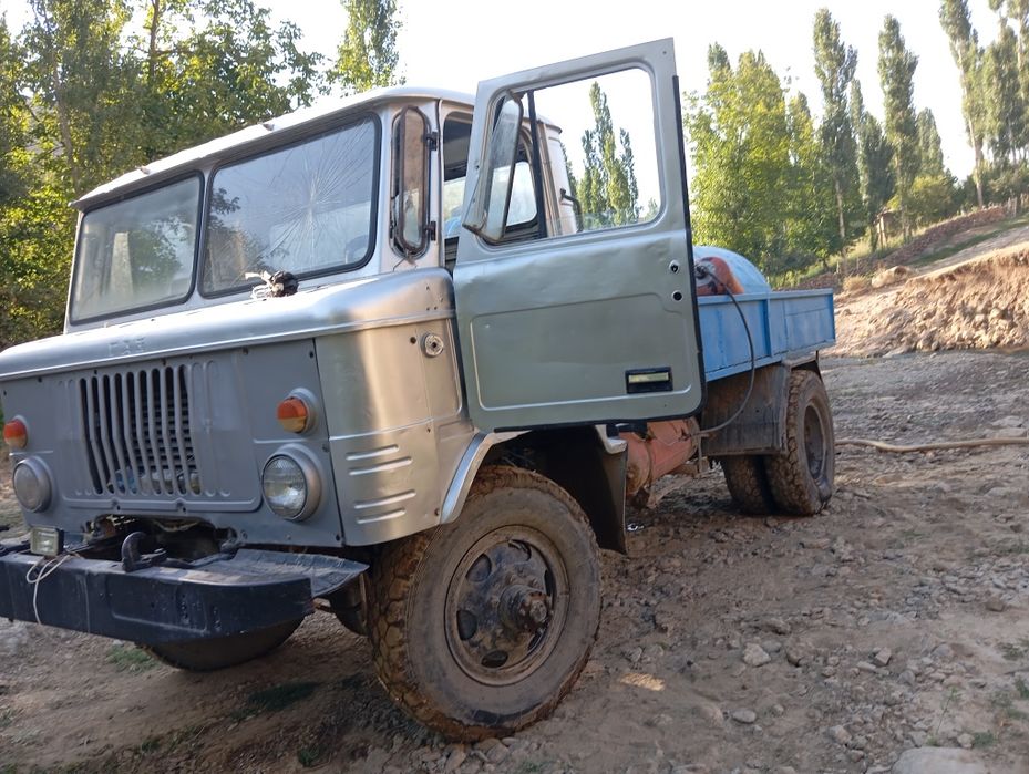 Газ 66 /сотилади