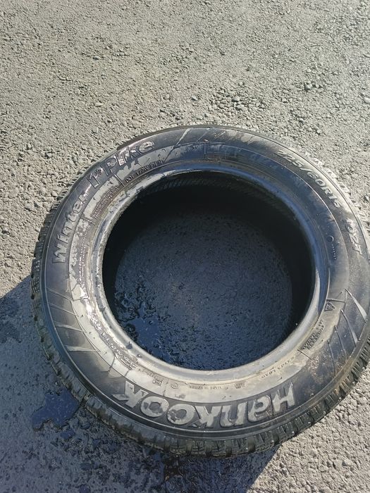 Зимние шины 3 штуки ПО 10 тыс теңге
