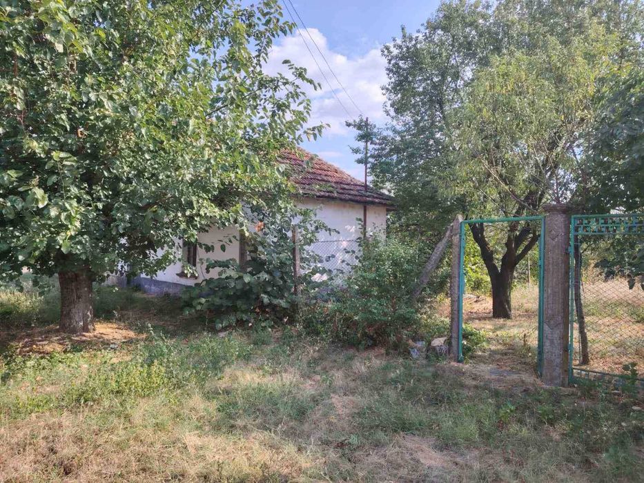 Къща в центъра на Попица общ. Бяла Слатина