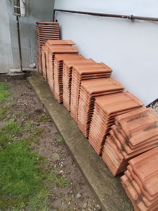 Țiglă nexe de vânzare