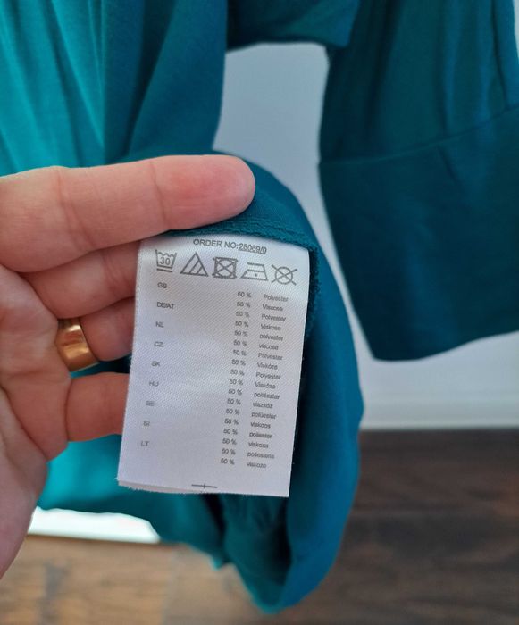 Bluza verde Takko mărime 38/40.Impecabilă