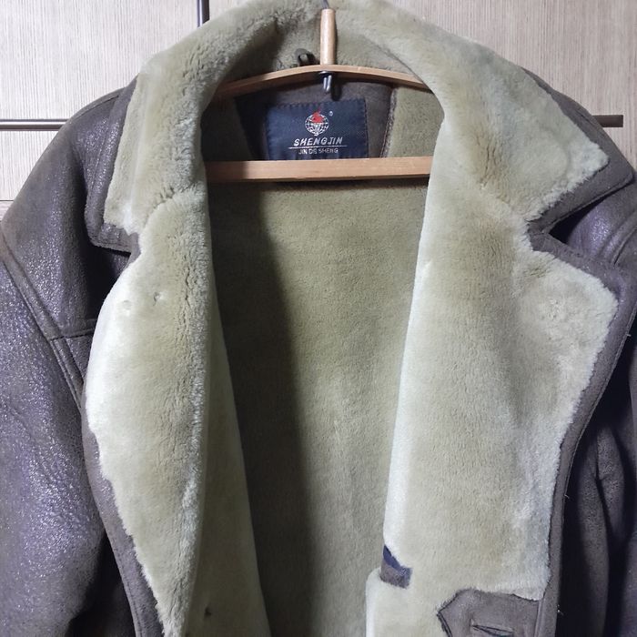 Продам дубленку б/у 5000т