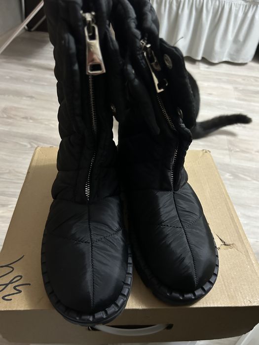 Продам демисезонную обувь 39 р