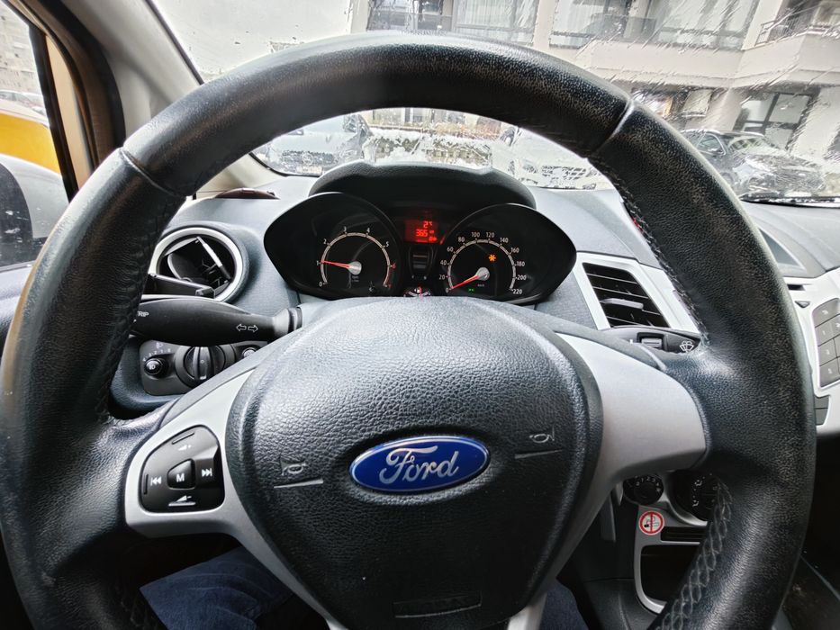 Ford Fiesta 2012, 1.4 бензин, 96 HP