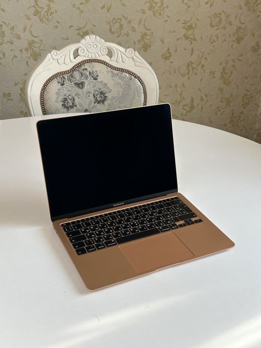MacBook Air 2020 на 512gb