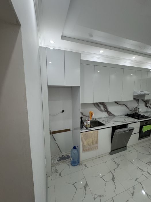 Квартира сотилади