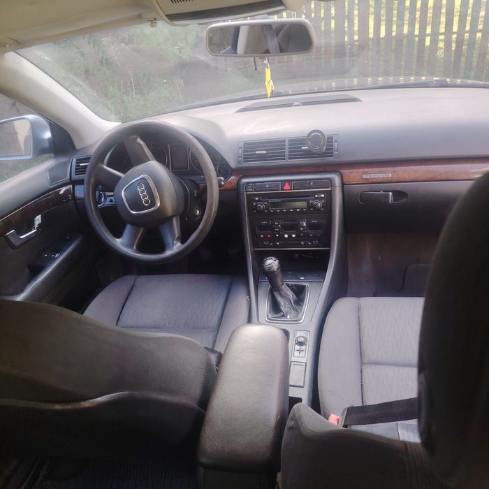 Vând mașina Audi A4 B7