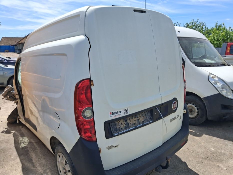 Usa stanga spate Fiat Doblo XL 2010