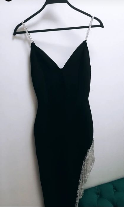 Продаю шикарное вечернее платье