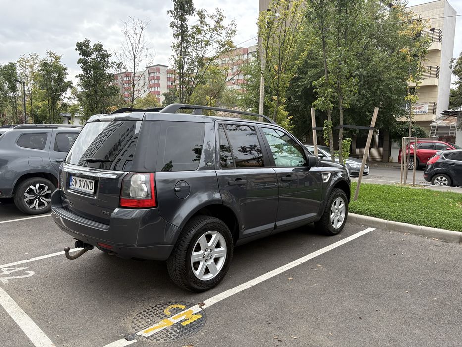 Land Rover Freelander 2