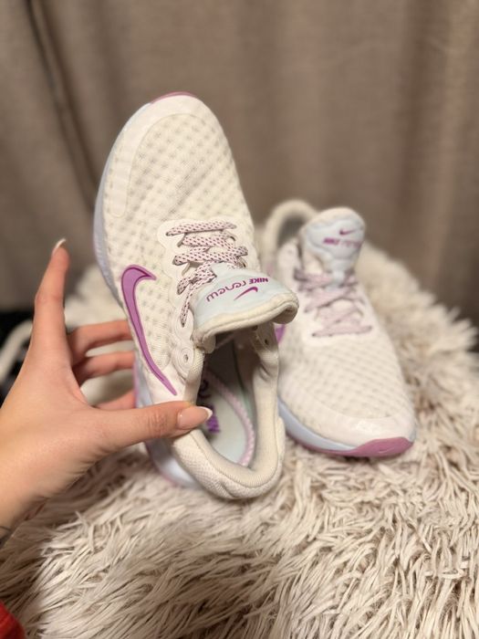 Дамски мараронки Nike renew