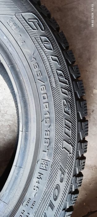 Продам зимние шины