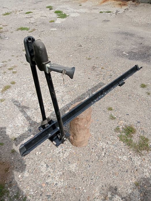 Багажник для велосипеда на автомобиль