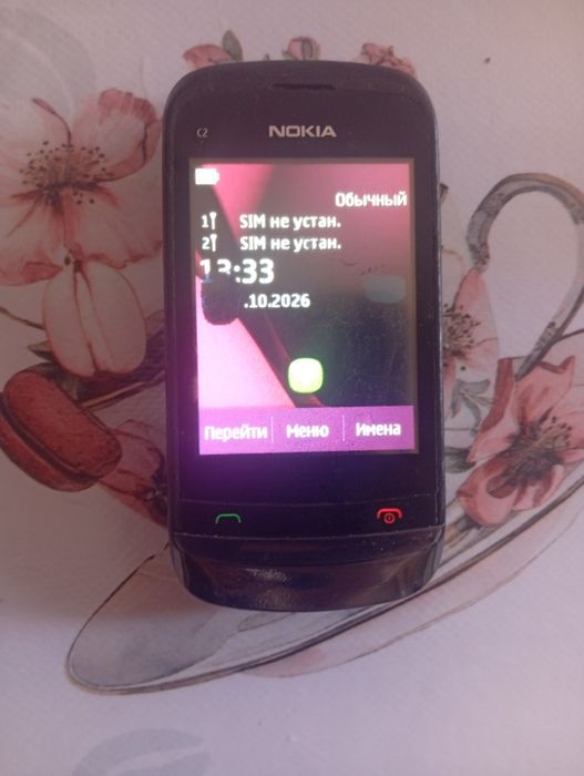 Nokia c2-06 в хорошем состоянии