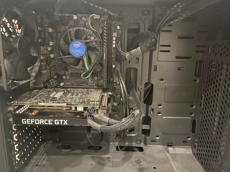 Gaming компютър.