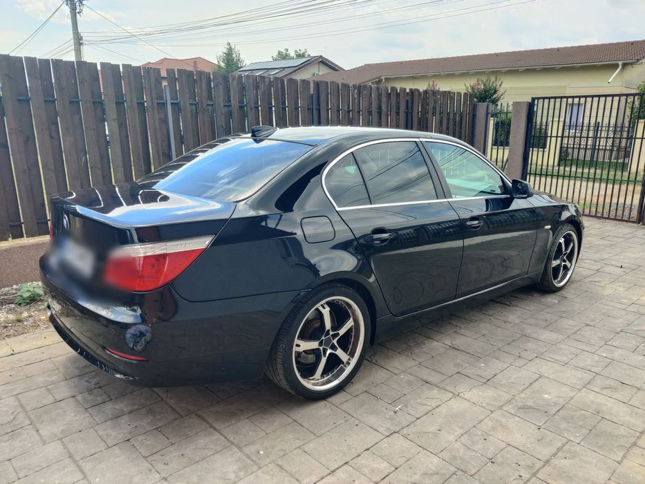 BMW 5 Series 2009 — imagine 3