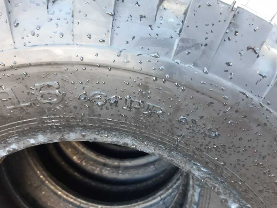 6.50-16 Anvelope noi directie pentru tractor fata garantie Cauciucuri