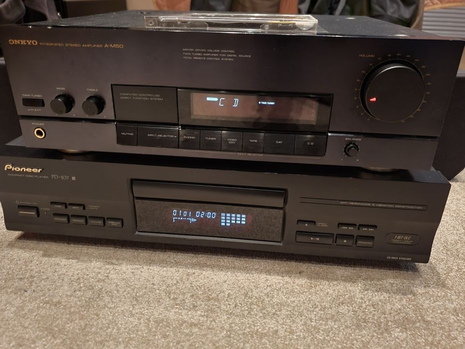 Стерео усилвател Onkyo a-m50