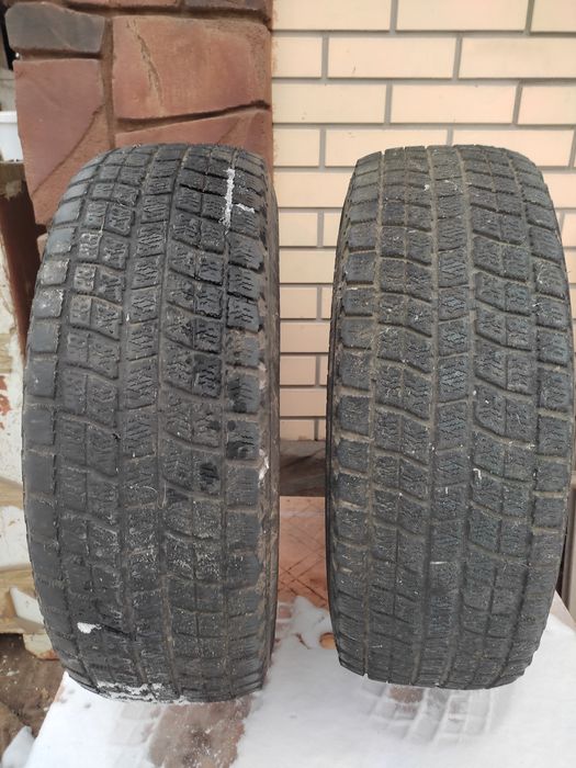 Резина зимняя  б.у