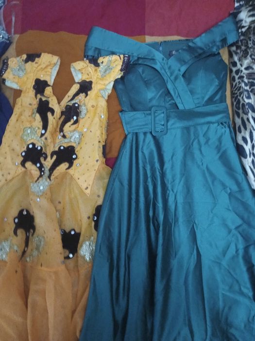 Rochii de vara și de seara lungi de la mărimea 36 pina la 44 i
