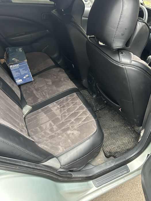 nissan almera classic