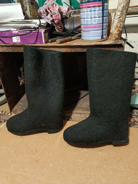 Продам.валенки..