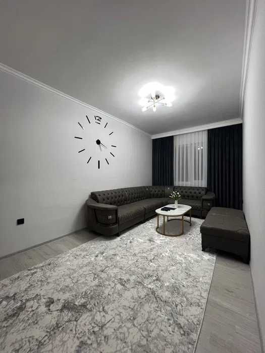 R1 Сдаётся квартира 2/2/5 на Мирзо Улугбекском р-н ор-р Максим Горький