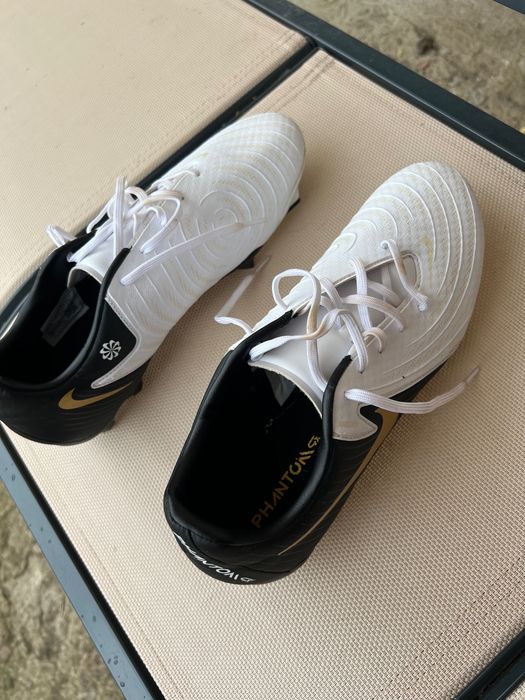 Nike Phantom GX бутонки