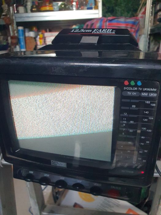 Преносим цветен телевизор с радио  Okano