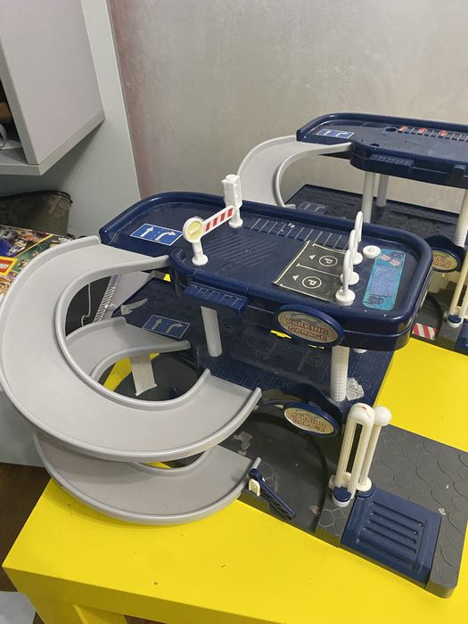 Парковка игрушка для детей 2шт