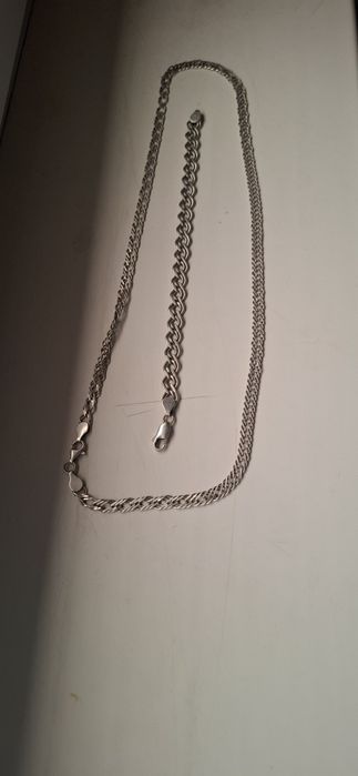 Комплект кумуш сепочка ва браслет  сотилади туркияда  ишлаб чикарилган