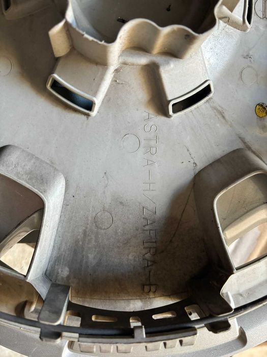 Тасове за Опел Астра H/Зафира B - оригинални, 4 бр.