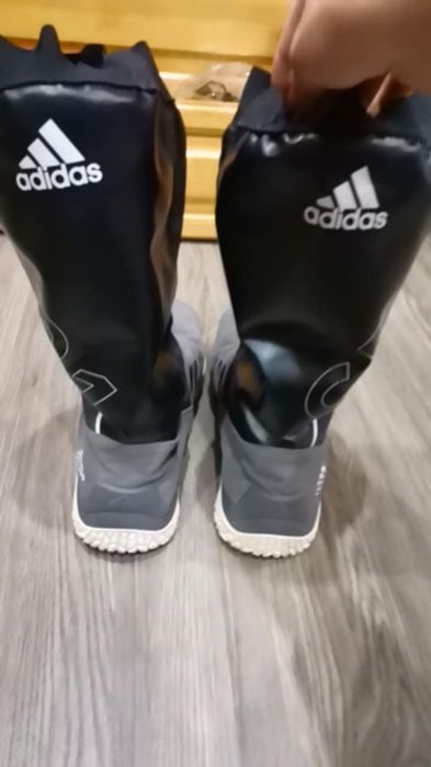 Ботуши ADIDAS, Ном 43