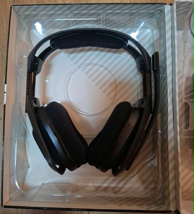 Casti Logitech A50 XBOX ( 2 buc) Playstation ( 2 buc)