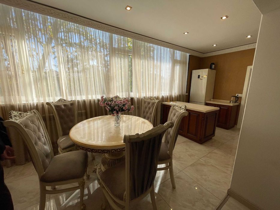 СРОЧНО! Продается 3/4/4, 100 кв.м. Дархан