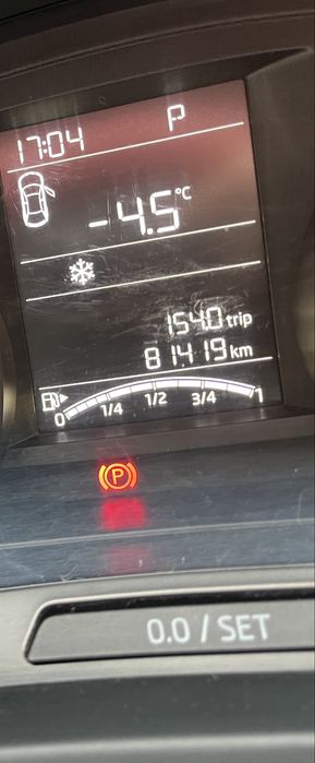 Продам машину шкода рапид