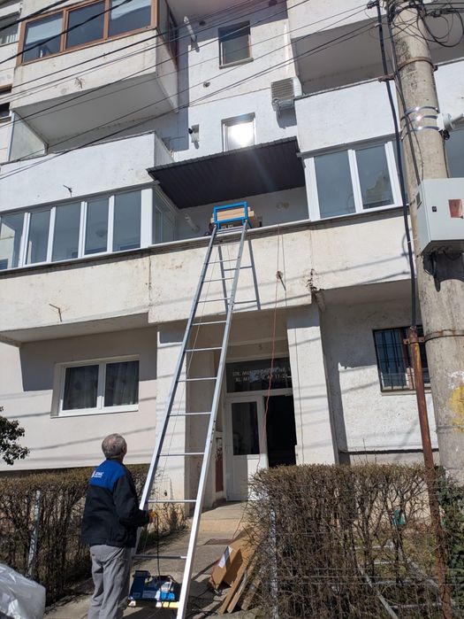 Închiriez lift exterior