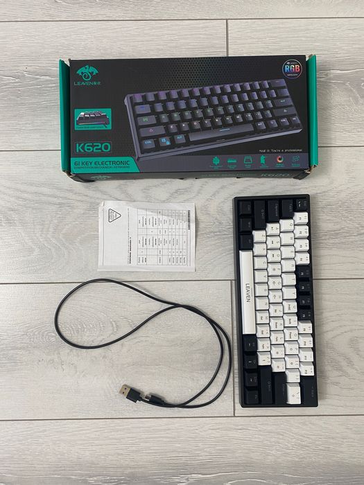 Продам игровую механическую клавиатуру с подсветкой LEAVEN K620