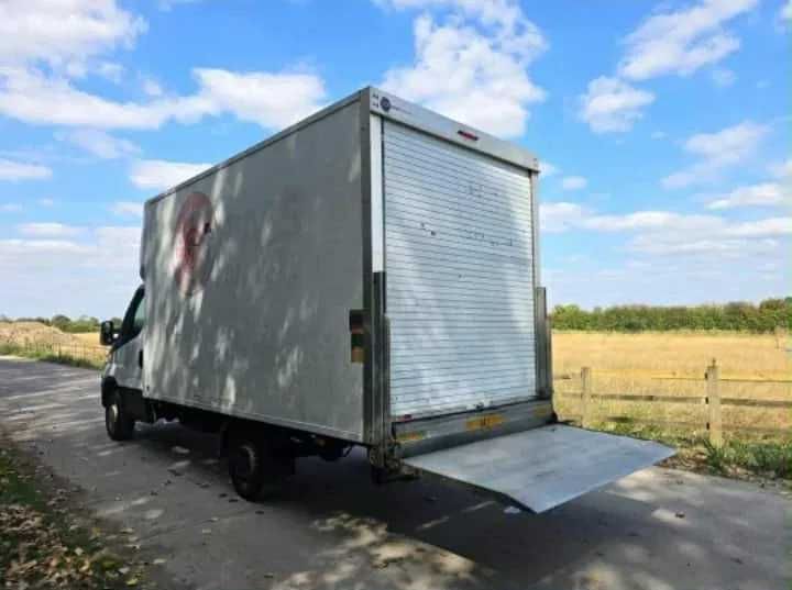 Кърти, чисти, извозва – със собствен транспорт! София и региона.