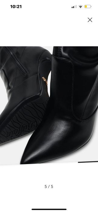 Черни кожени ботуши на ток