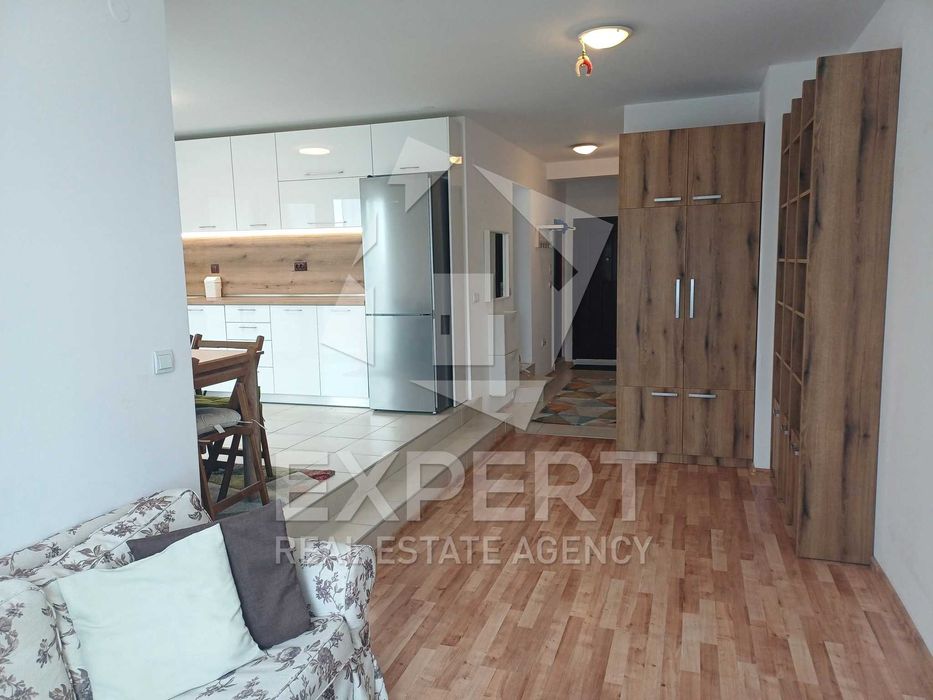 Дава се под наем Двустаен апартамент в Варна, Морска градина - 75 кв.м за 306 € - Снимка #8