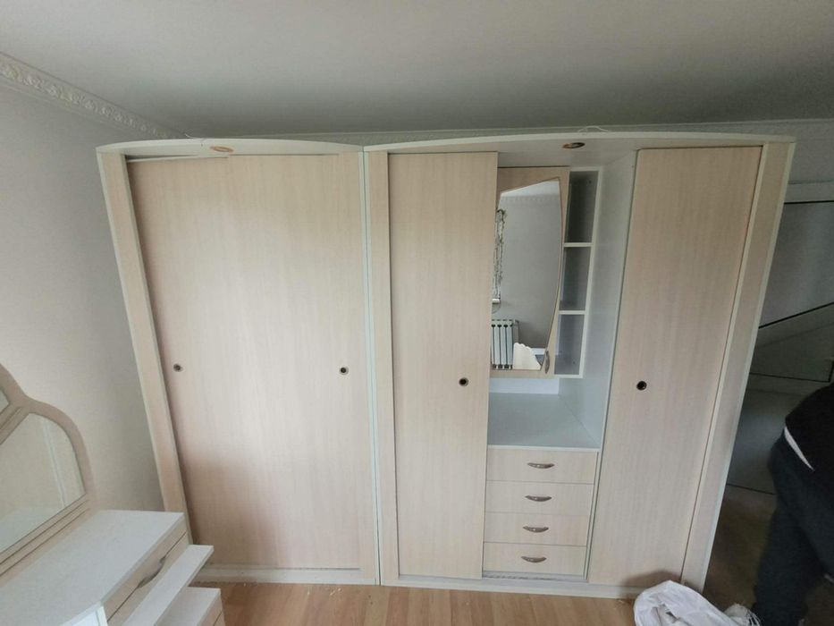 Продават се на изгодна цена