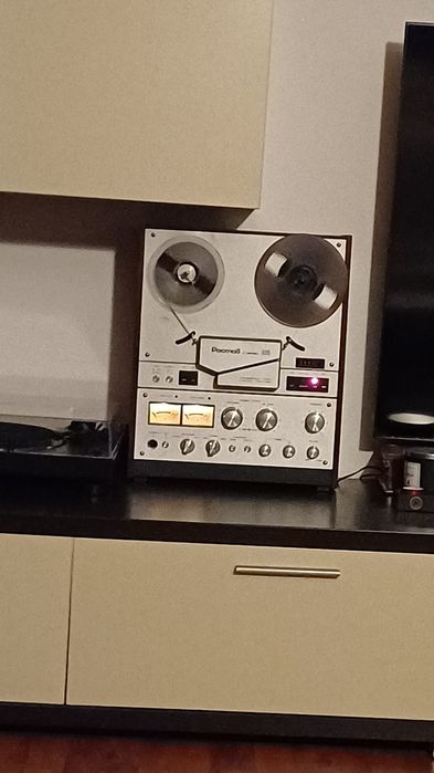 Magnetofon Rostov 105