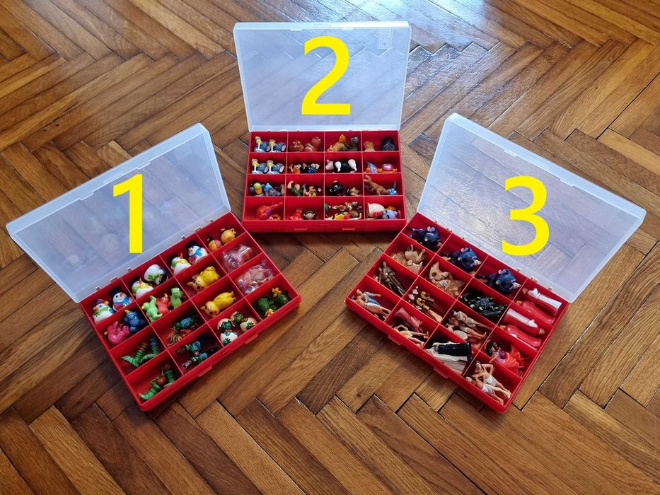 Lot 94 figurine Kinder, colectii incepand cu anii 80