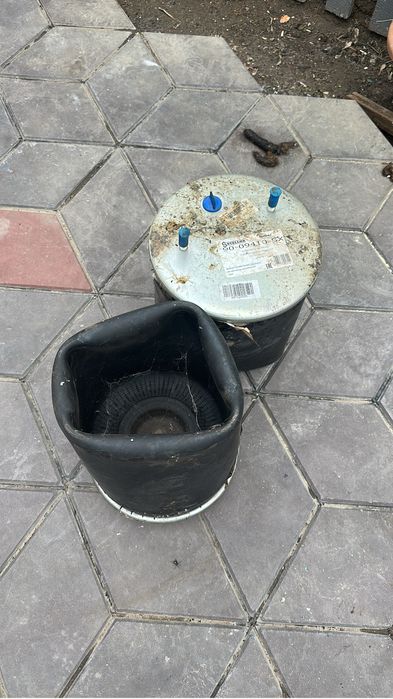 Тормазные колодки на полуприцеп